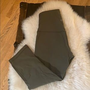 Lululemon align crop